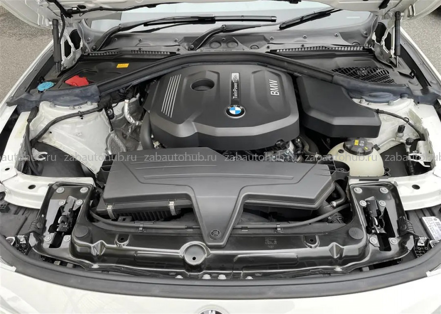 BMW 3 Series 318I TOURING M-SPORT SHADOW