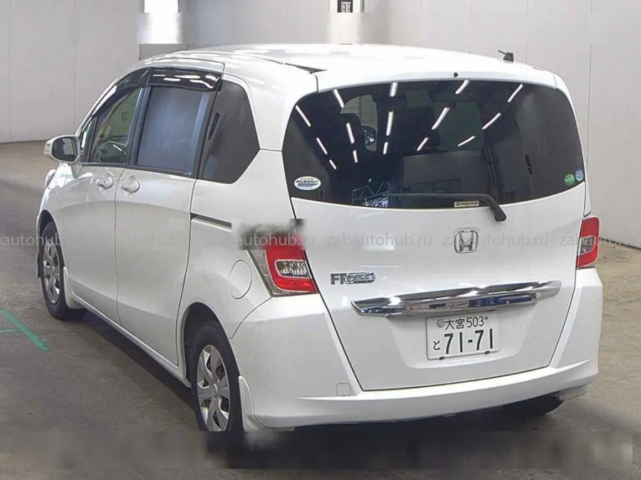 Honda Freed G JUST