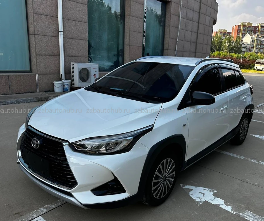 Toyota Yaris L