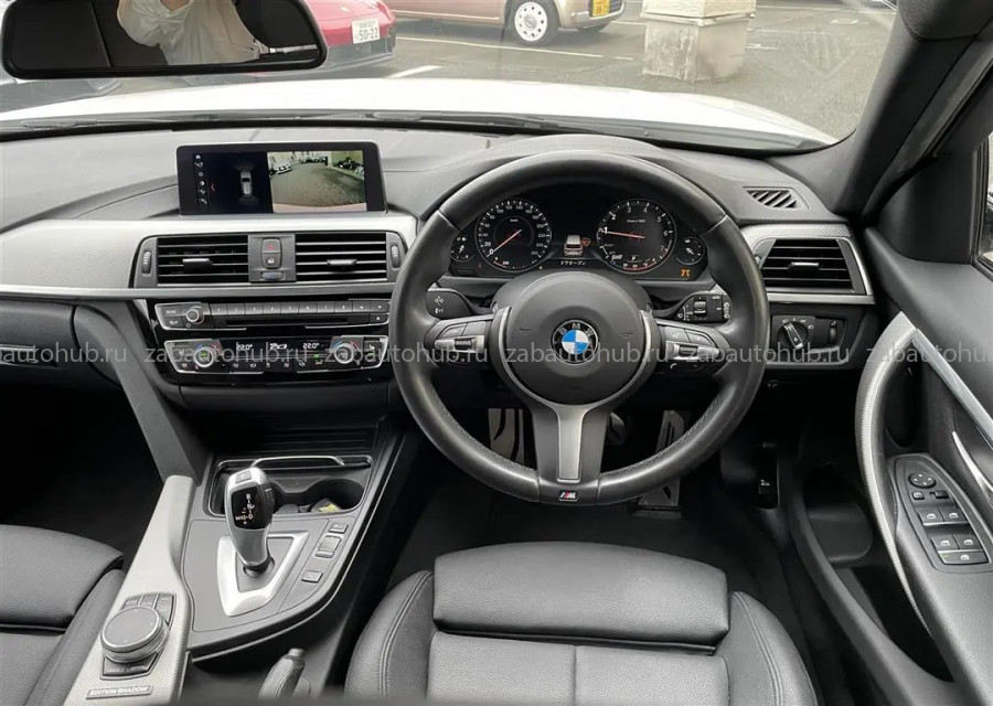 BMW 3 Series 318I TOURING M-SPORT SHADOW