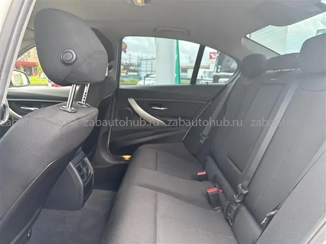 BMW 3 Series 4D 318I
