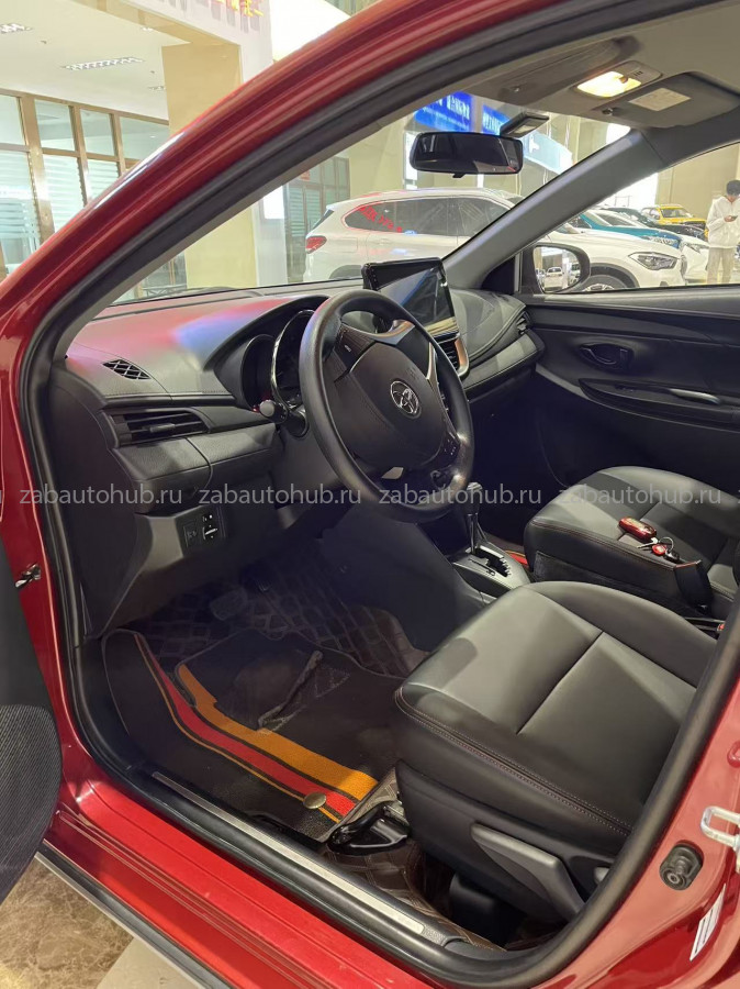 Toyota&nbsp;Yaris&nbsp;L