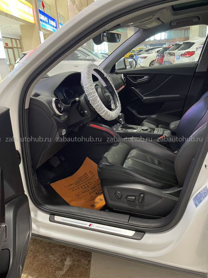 Audi Q2 L